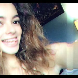 Meet your Posher, Veronica